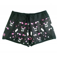 SHORTS MANIACS ESTAMPA GEOMÉTRICA - PRETO E ROSA